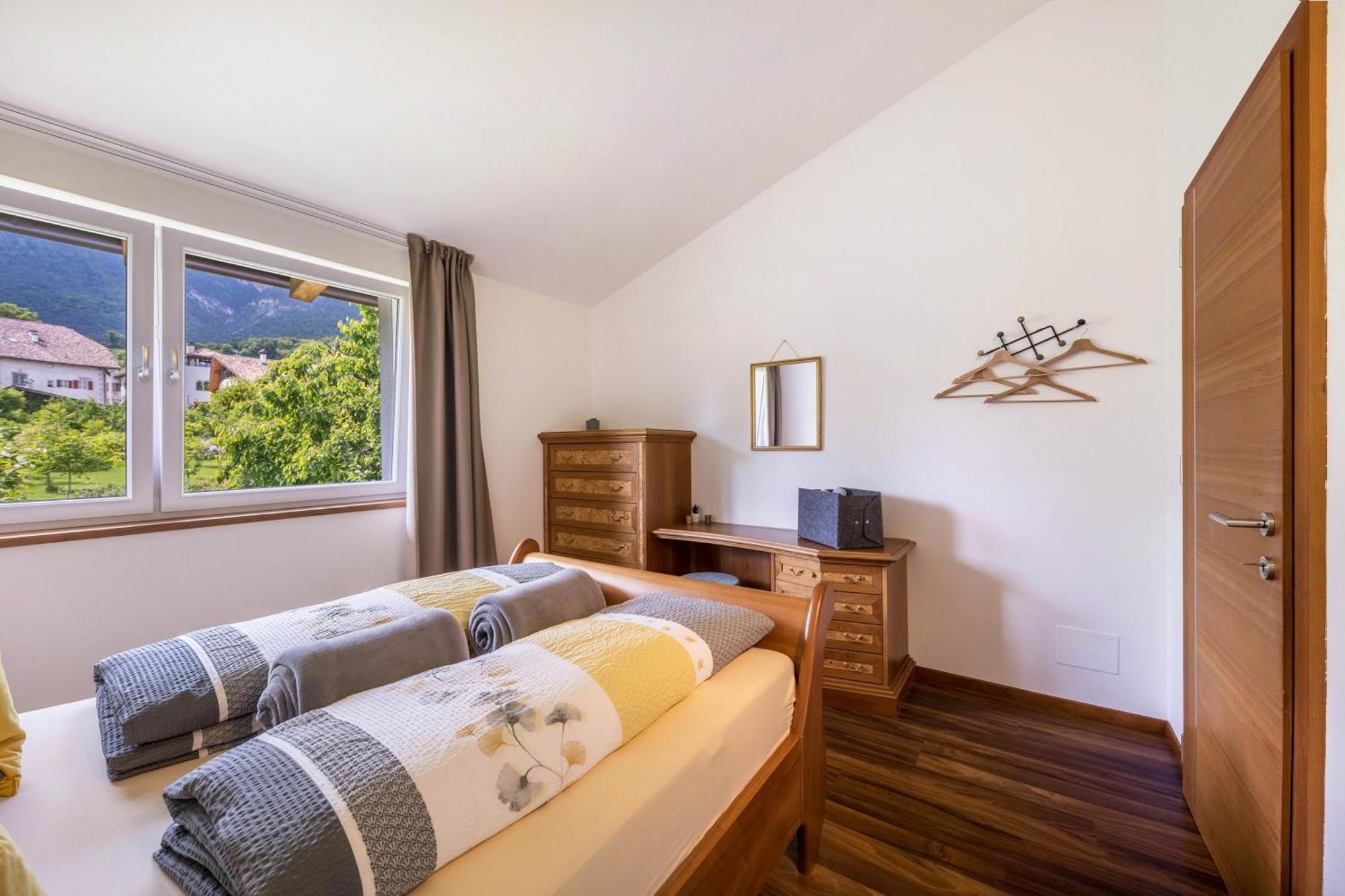 Angerblick Apartment Appiano Sulla Strada Del Vino Eksteriør bilde
